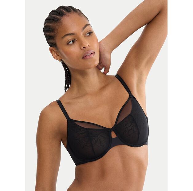 Бюстгальтер с косточками Triumph Comfort Contour EU 95D