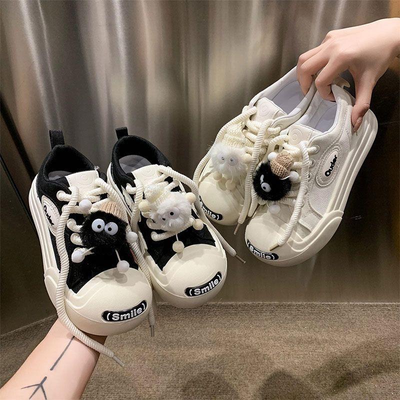 Niche original cute big head ugly cute board shoes women's 2025 new autumn versatile open smile casual little white shoes