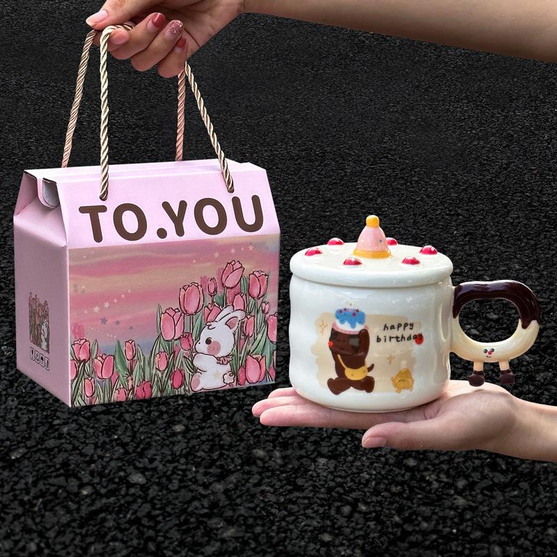 Birthday gift girls creative ceramic mug with lid cute cake student water cup