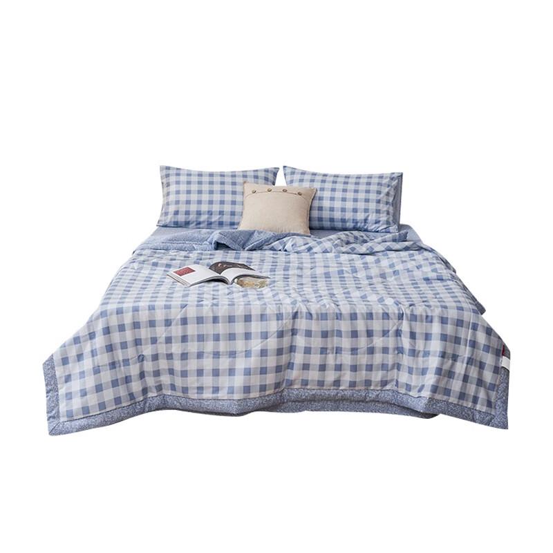 

Cotton Blend Plaid Summer Quilt