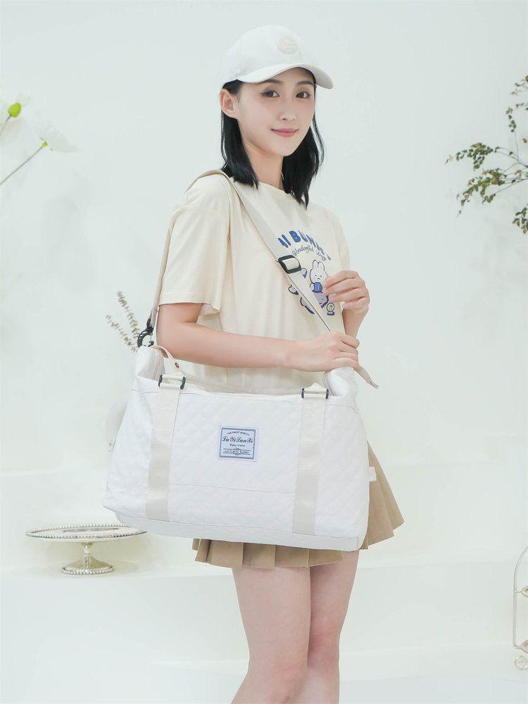 Large Capacity Lightweight Handheld Travel Bag for Fitness, Business, or Maternity, Fits On Trolley Case