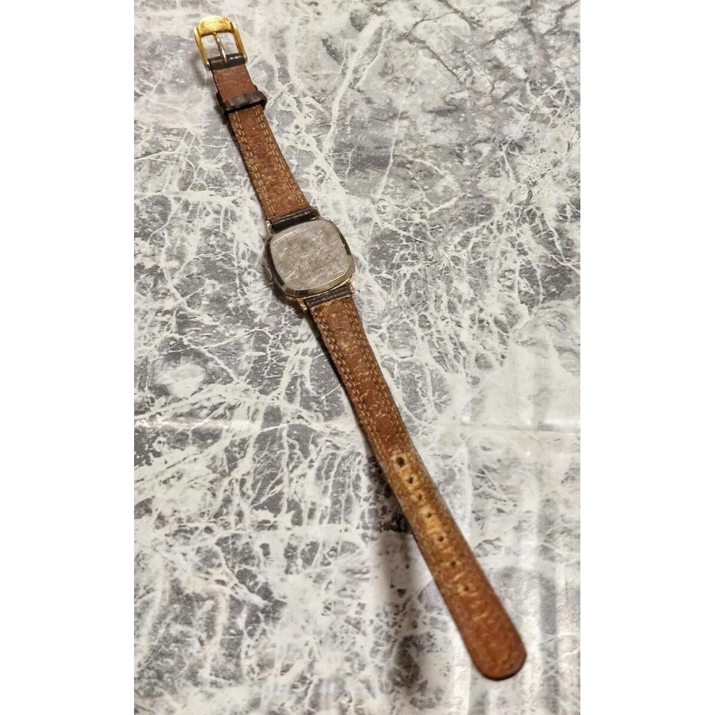 Used Working Item, SEIKO QUARTZ Ladies' Watch, Gold Dial, Vintage, Small, Leather Strap