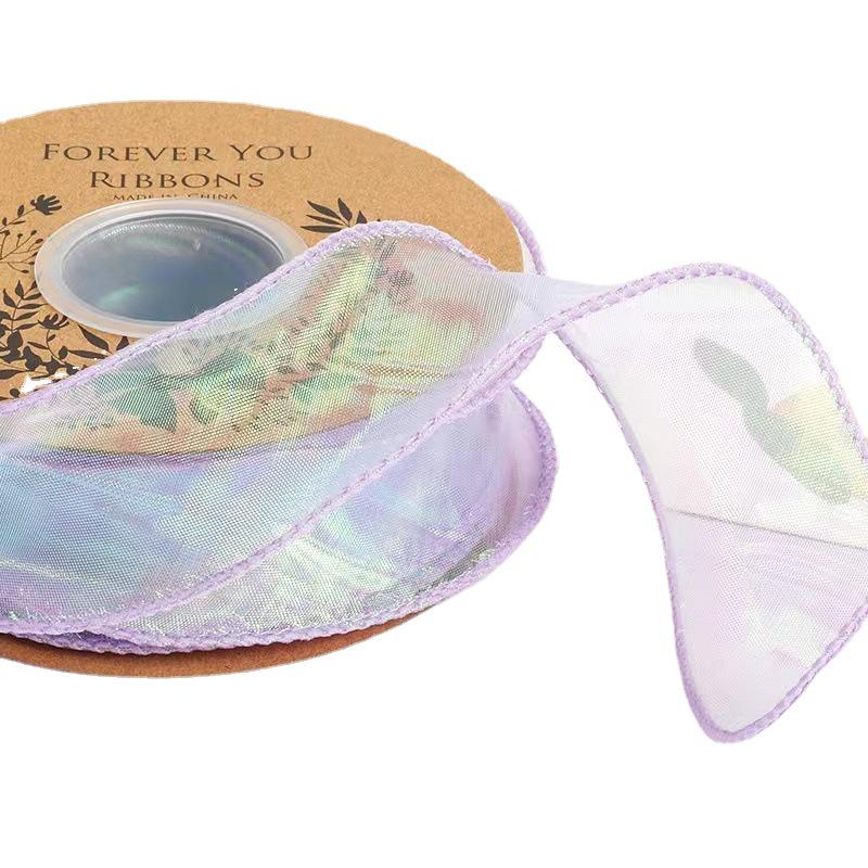 Barevná organzová stuha rybí kost pro dortové a květinové umění s overlockovou krajkou a vlnkovaným designem