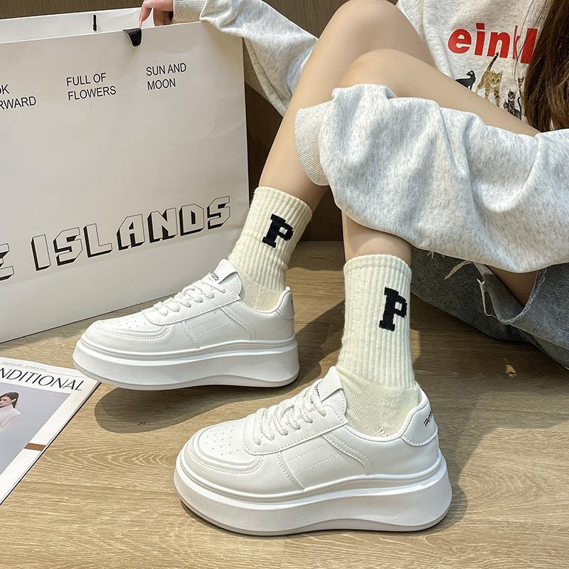 Little White Shoes Women's 2025 New Student Light Casual Versatile Board Shoes Trend Ins Sports Style Platform Single Shoes