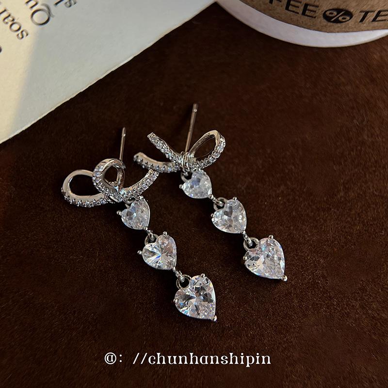 Bow love zircon stud earrings women's light luxury niche design high-end ear clips mosquito coil disc earrings without earholes