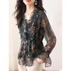 Blouse d'automne tendance en mousseline: Chemise à fleurs en mousseline à la mode pour femmes, Haut élégant à manches longues pour le printemps et l'automne