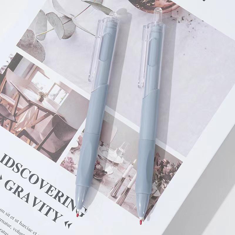 Quick-Drying 0.5mm Black Gel Pen with White Brush Tip - Ideal for Students