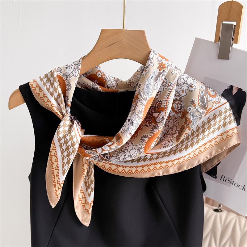 Luxury Neck Head Scarfs Imitation Silk Square Scarf  Women‘s Print Neckerchief Bandanas Foulard Hairbands Shawls Wraps