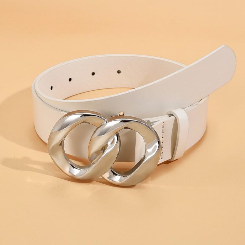 The New Double-loop Chain Buckle Base Black Smooth PU Belt Is A Versatile Belt for Women