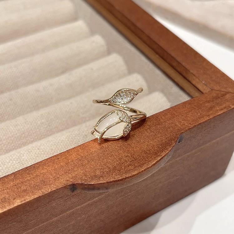 Cat s Eye Tulip Wheat Ring: Women s Fashionable Open Adjustable High-End Index Finger Accessory