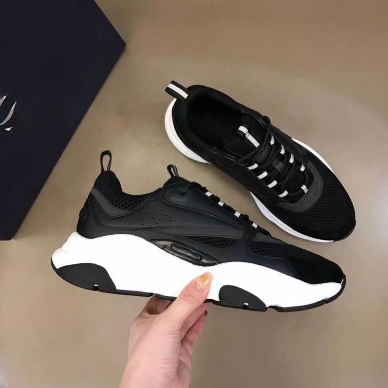 European Station B22 Sports Shoes Fashionable Comfortable Lightweight Casual Shoes Thick Soled Night Light Dad Shoes Running Shoes Fashionable Trend