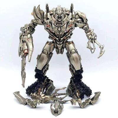 New Baiwei Tw1029 Ss13 Megatro Highly Painted Tank-To-Robot Ttransformable Toys Plastic Model Action Figures Boys Collect Gifts