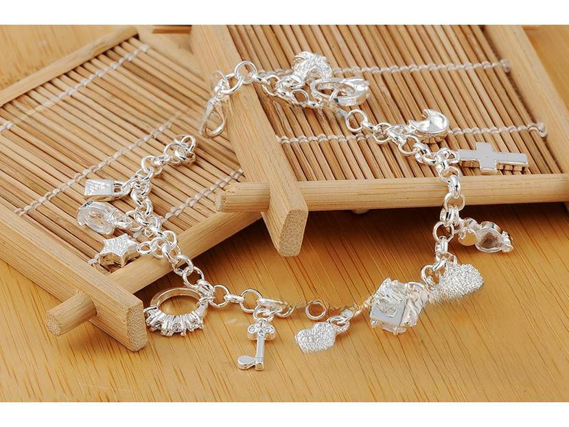 Bracelet Coréen Plaqué Argent - 13 Breloques Suspendues