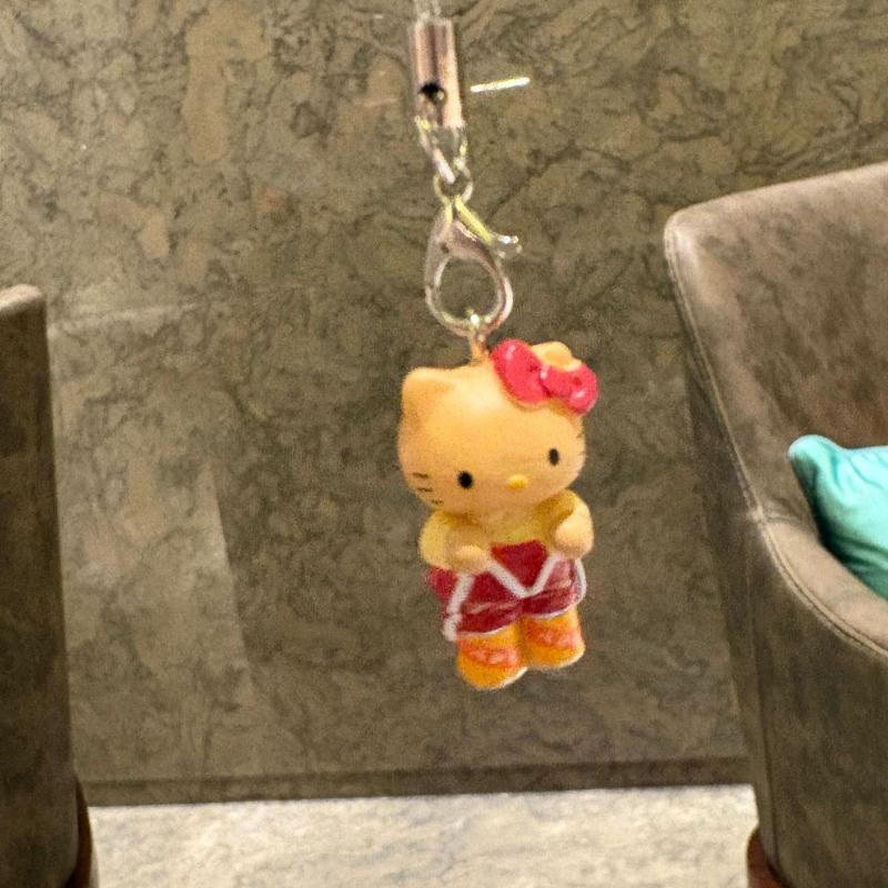 

Kawaii Bow Cake Hello Kitty Keychain Cartoon Dolphin Wedding Dress Kitty Cat Bag Pendant Decoration Accessories Birthday Gift