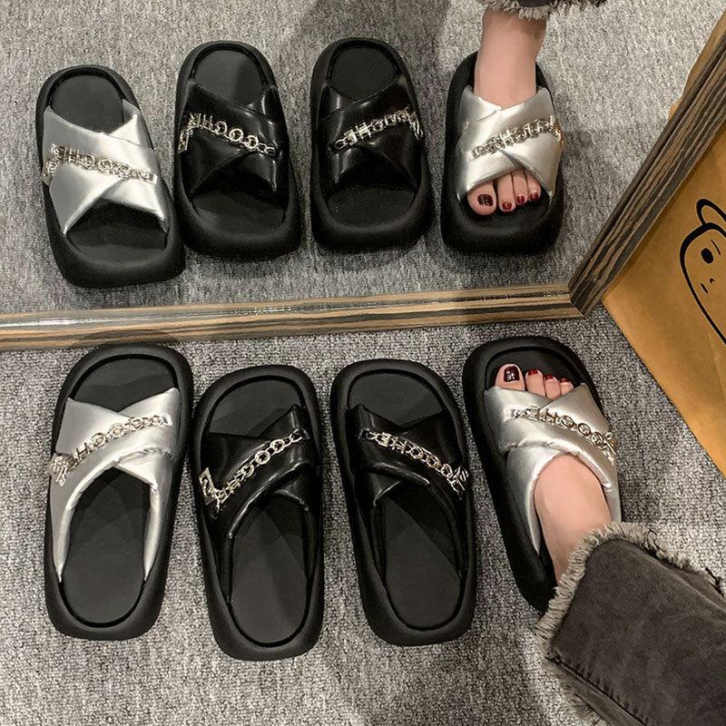 Neue Hausschuhe für draußen Damen runde Spitze JX beliebt Metall Muffin Plateau Sommer Mode Sandalen Urlaub Strandschuhe Tide