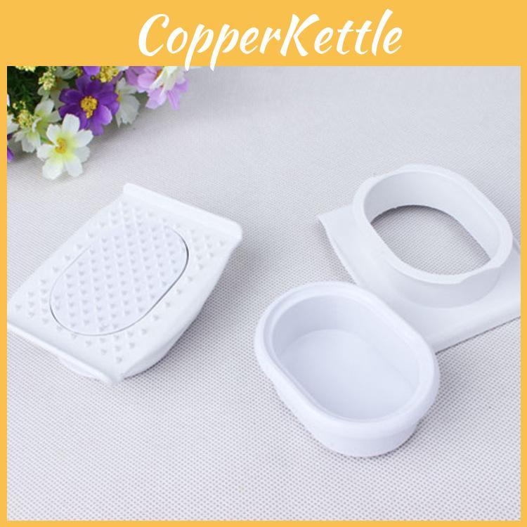Elegant Plastic White Hand Protector For Convenient Slicing And Grating Of Fresh Vegetables