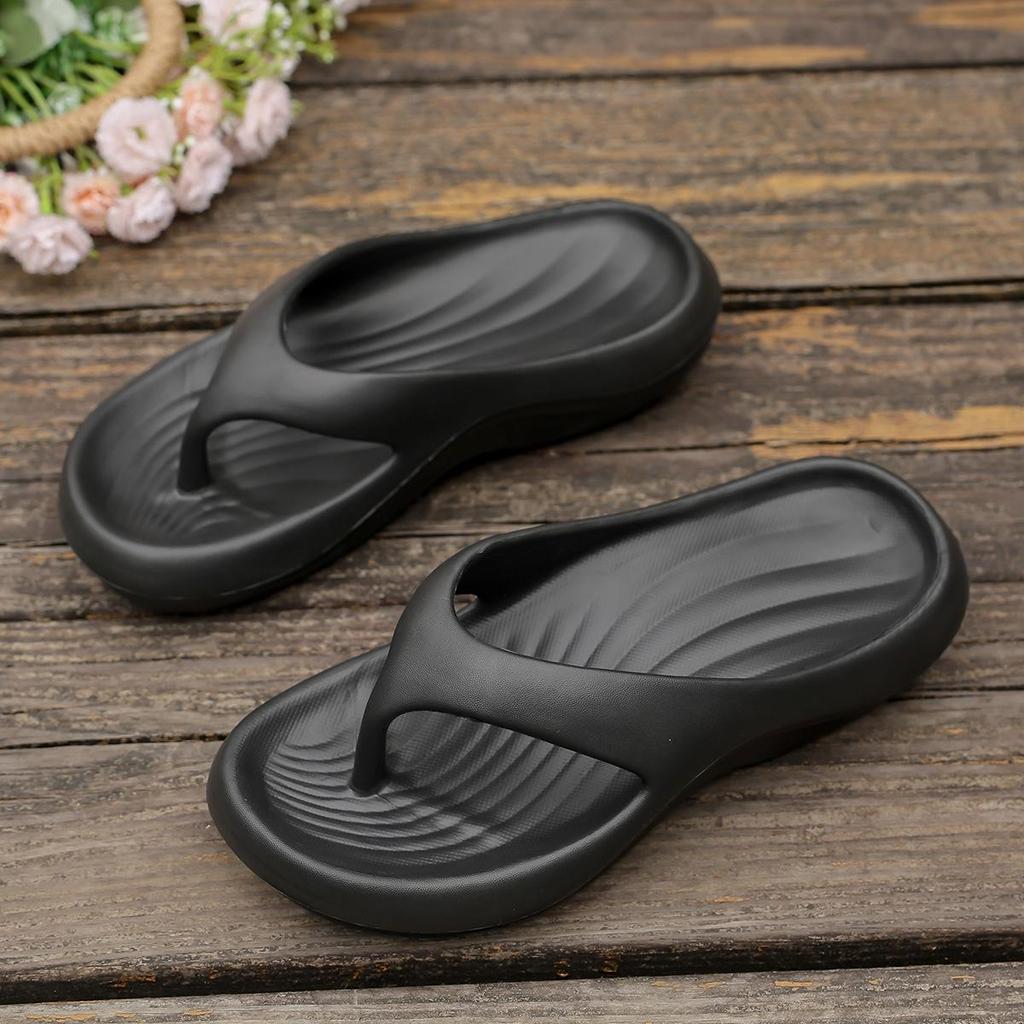 Women's Summer Non-Slip Deodorizing Flip-Flops: Fashionable, Versatile Beachwear