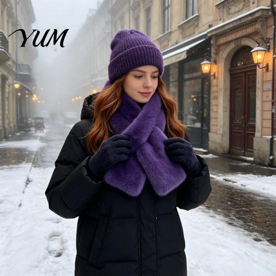 Fashionable Winter Accessories for Women Faux Fur Scarf, Neck Warmer Cold Weather, Short Collar Scarves, Soft Comfortable Velvet Scarf Dating