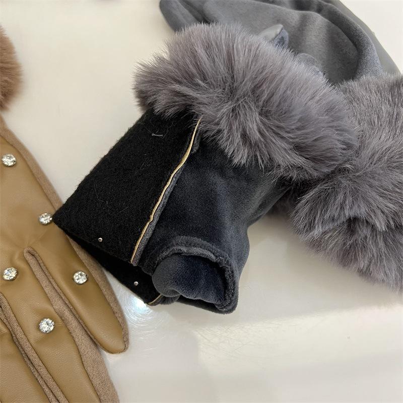 Diamond-encrusted PU leather finger gloves women's autumn and winter warm touch screen plush cuffs cycling five-finger gloves tide