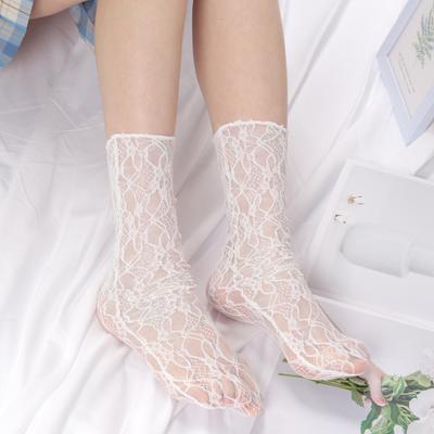 Japāņu Kawaii Meitenes Mīlīgas Zeķes Lolita Saldas Sieviešu Tīkliņzeķes Plānas Retro Ziedu Mežģīņu Zeķes Dāmas Caurspīdīgas Zeķes ar Robiņiem