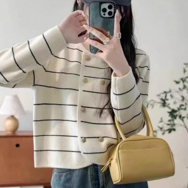 QICED Spring and Autumn Women's Double Breasted Foreign Style Classic Striped Color Contrast Design Loose Round Neck Fashion Knitted Cardigan