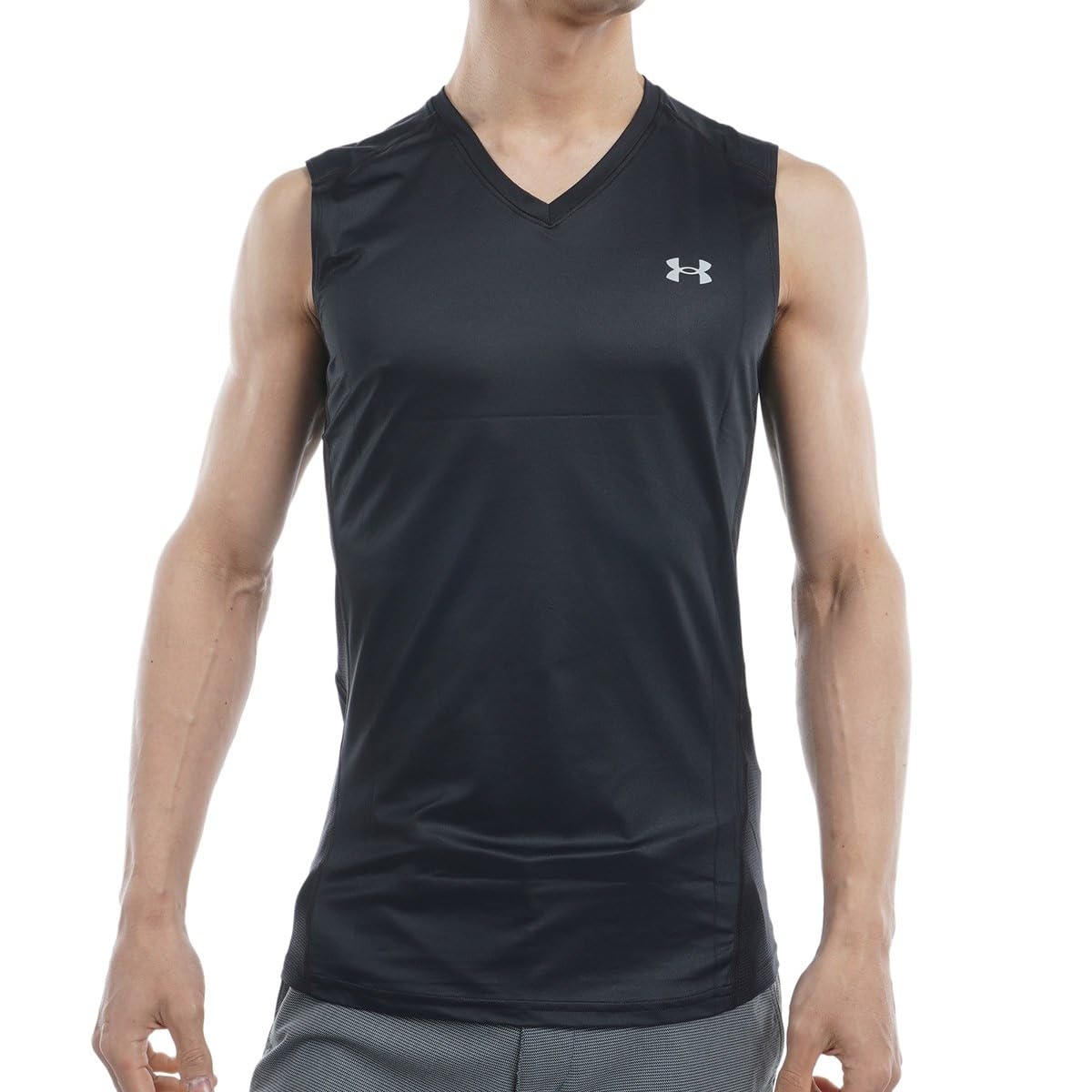

Under Armour UA Fitted SL V Black Mod Gray MD Iso-Chill /