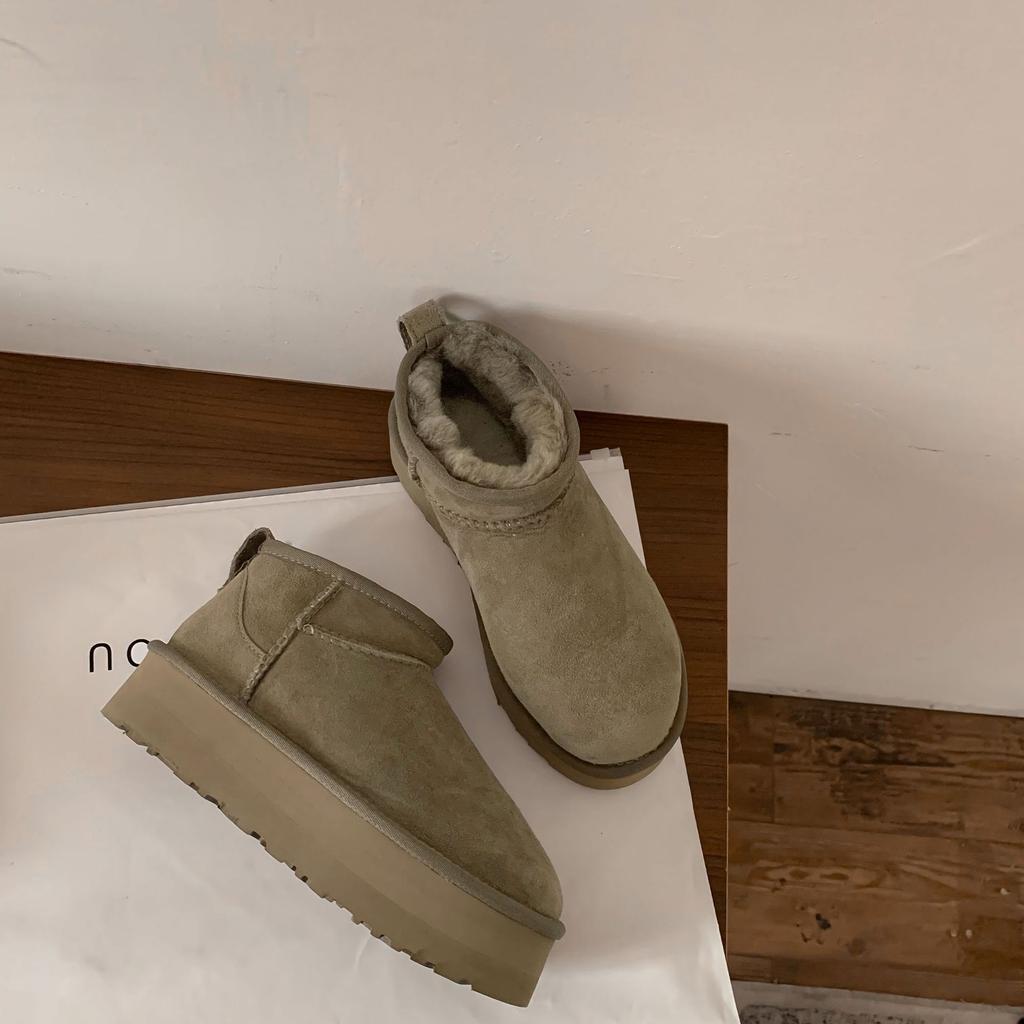 Sheepskin and fur integrated thick-soled snow boots winter 2025 winter new cotton shoes warm women's boots women's velvet short boots