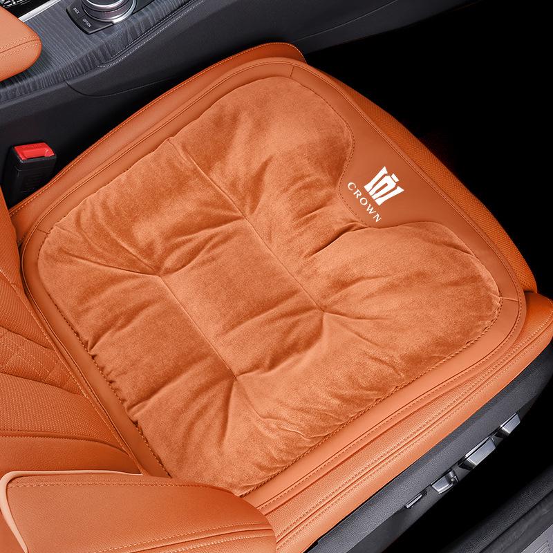 Toyota Crown 14th Gen & Lu Fang Plush Winter Seat Cushion