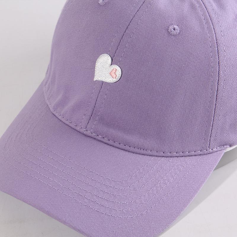 Heart-Print Women's Baseball Cap Versatile Soft-Top Design with Wide Brim To Flatter Your Face—Perfect for Couples and Sun Protection