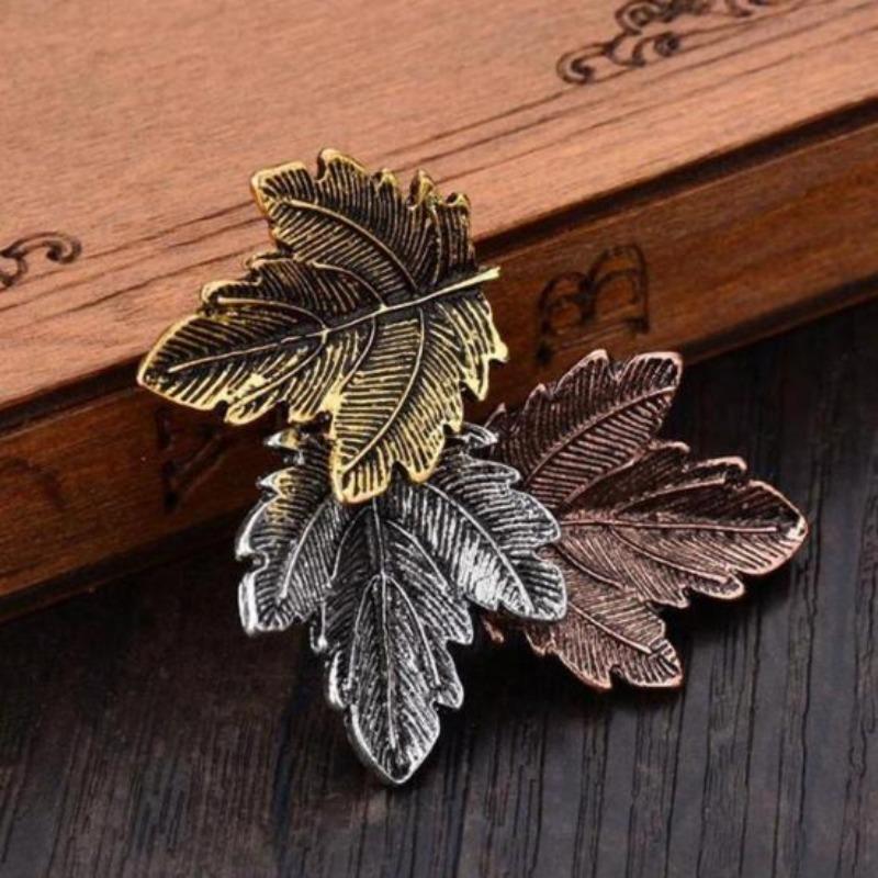 Vintage Three Leaves Brooch Pin Scarf Sweater Dress Women's Decor Gift