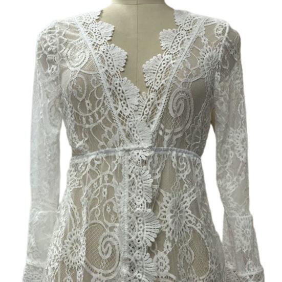 Sommer durchsichtiges Spitzen-Häkel-Mini-Bikini-Cover-Up-Kleid, tiefer V-Ausschnitt, lange Ärmel, hohe Taille, lockerer Saum, Strandkleid