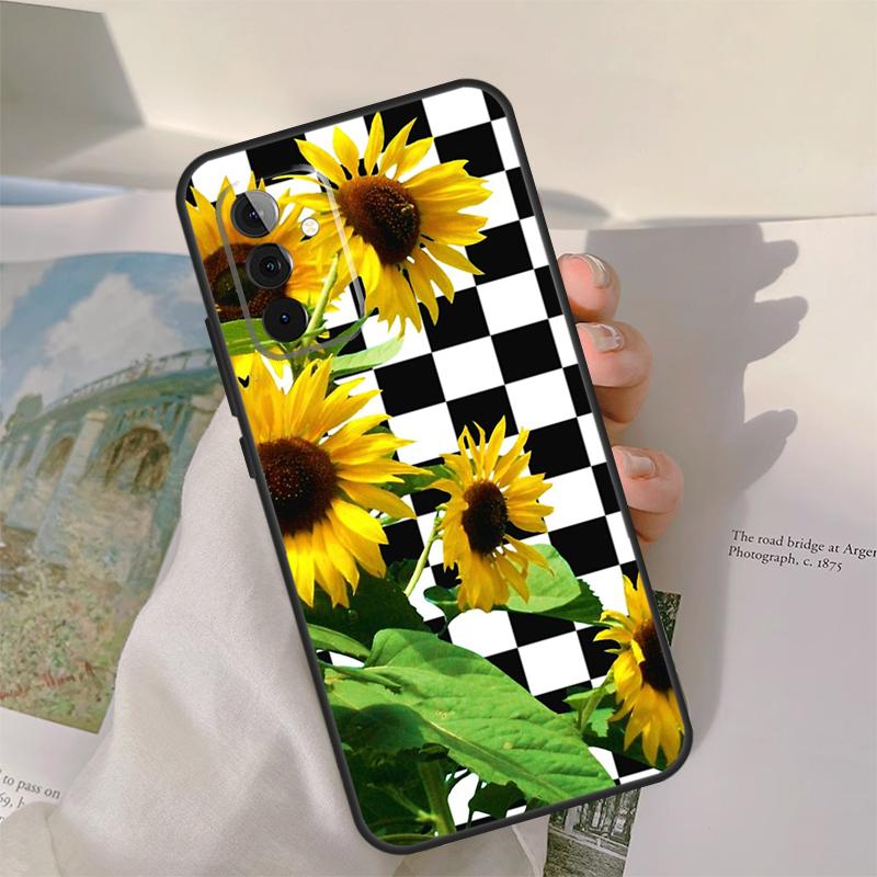 

Checkerboard Sunflower Case For Samsung Galaxy A16 A26 A56 A36 A06 A52 A53 A33 A13 A34 A54 A14 A15 A35 A55 A22 A32 Samsung A05