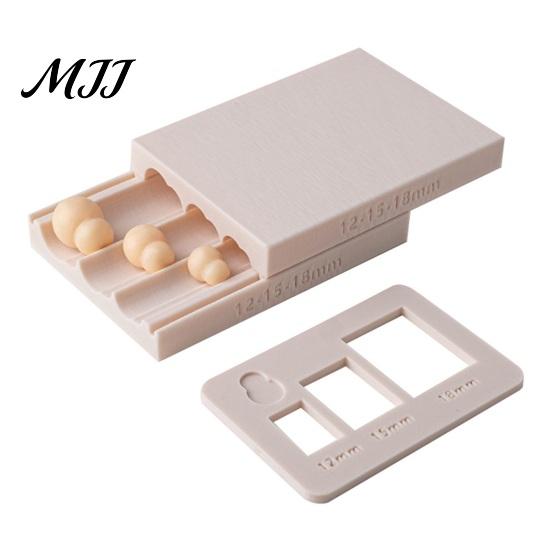 Clay Sculpting Supplies Polymer Ball Maker Mold for Jewelry Making, 12/15/18mm Sphere Shaper Small Snowman Bead Roller Tool DIY Earrings And Beads,