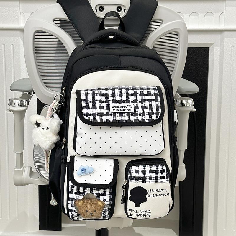 New schoolbag female Japanese ins cute dopamine contrasting color college style primary and secondary school students multi-compartment backpack