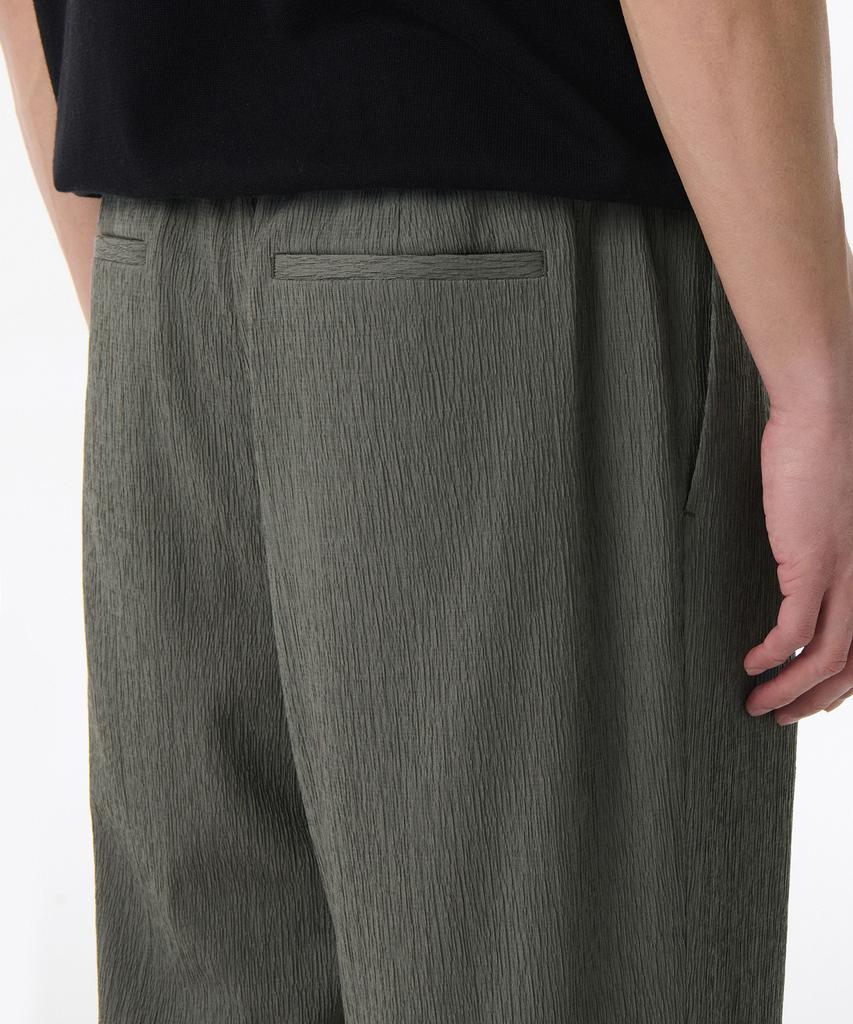 MUSINSA STANDARD Crinkle Loose Tapered Elastic Waist Pants [Khaki Gray]