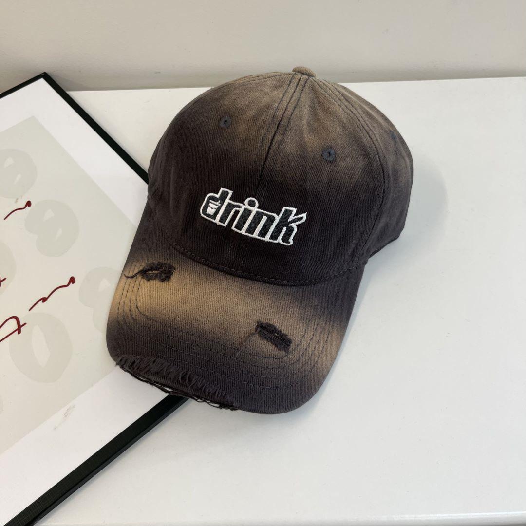 

New old holes washed gradual change denim baseball cap men and women drink letter embroidered cap M（56-58cm） сірий колір