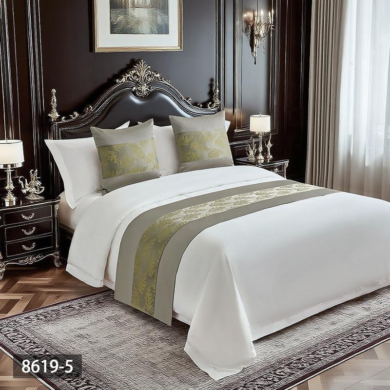 Fashionable and Minimalist Bedspread Hotel and Guesthouse Bedding Patchwork Bed Cover Decorative Strip High-count High-density Light Luxury Bed Skirt