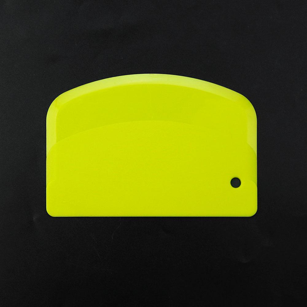 

Silicone World Dough Scraper Cream Spatula Plastic Cutting Knife for Flour Pastries and Cakes Baking Tool Kitchen Accessories зелений