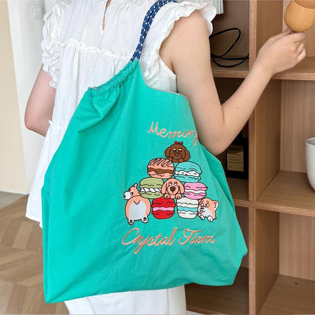 Umhängetasche aus Nylon mit Shiba Inu-Stickerei im japanischen Stil – Vielseitige Umhängetasche mit großem Fassungsvermögen für Damen.