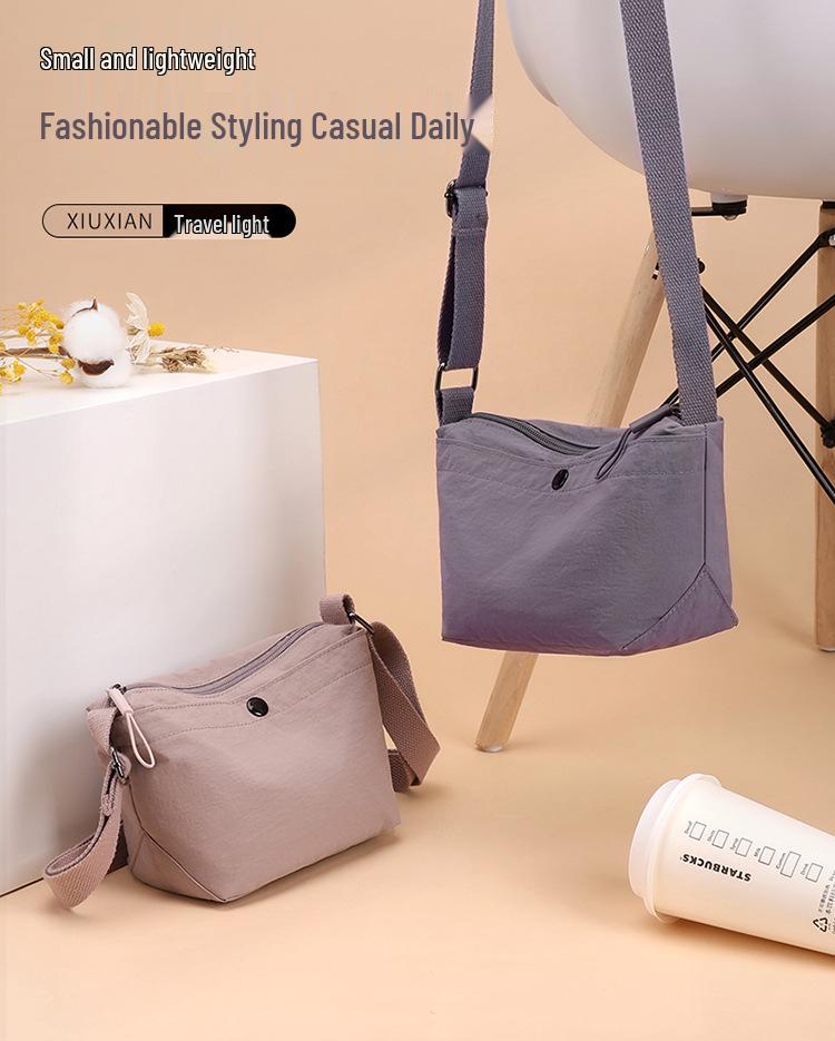 2025 Women's Versatile Lightweight Canvas & Nylon Crossbody Bag