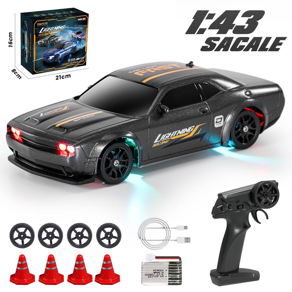 1:43 Remote Control High-Speed Drift Racing Car with Metal Chassis