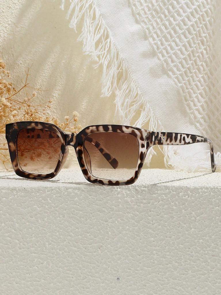 1/2 PC S Fashion Square Plastic Frame Women Sunglasses For Men Daily Life Shades Eyewear Accessories.