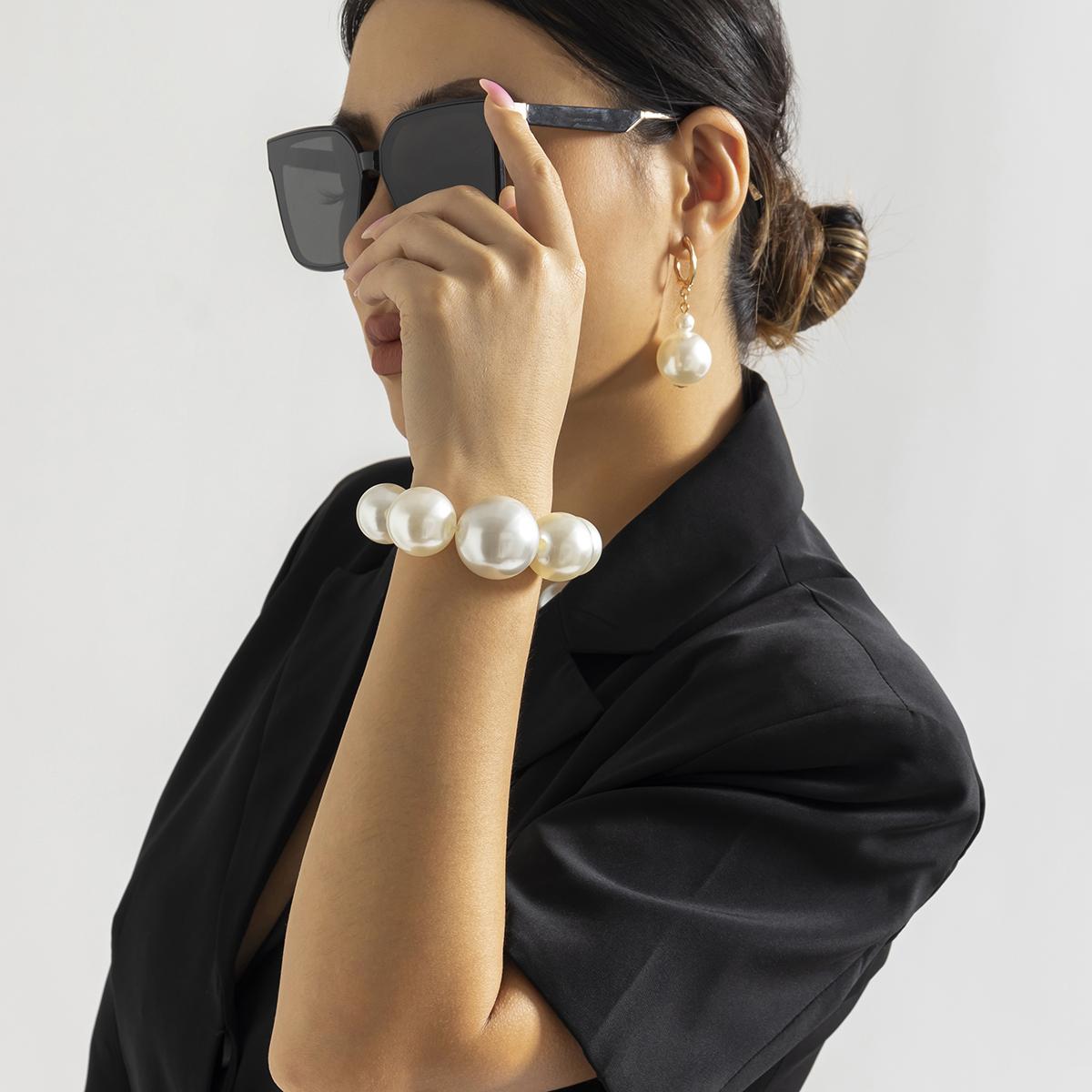 IngeSight.Z New Exaggerated Big Imitation Pearls Choker Necklace Women Personality Elegant White Pearl Beaded Bride Jewelry 2026