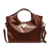 Retro Style Handbag for Women In Winter New High End and Versatile Niche Design One Shoulder Crossbody Bag