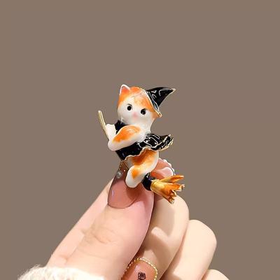 Japanese Cute Magic Cat Brooch Men And Women Niche High-End Design Sense Cartoon Corsage Pin Clothes With Accessories