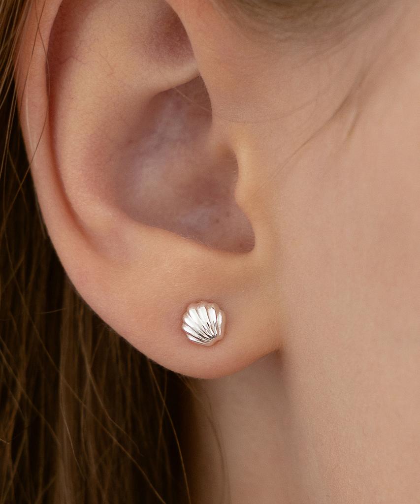 Tatiana (Silver 925) Mini Shell Earrings Ec3252