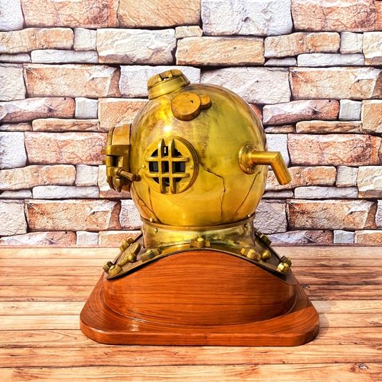 45,72 cm Kommando-Taucherhelm US Navy Mark V Taucherhelm mit Holzsockel Tiefsee-Tauchhelm Marine-Taucherhelm Heimdekor