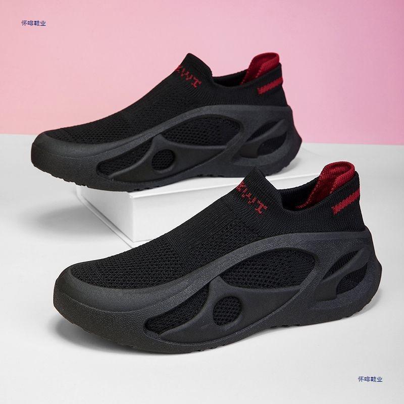 Socks and Shoes New Spring and Summer Breathable Mesh Fly-woven One-pedal Soft-soled Versatile Casual Sports Shoes Couple