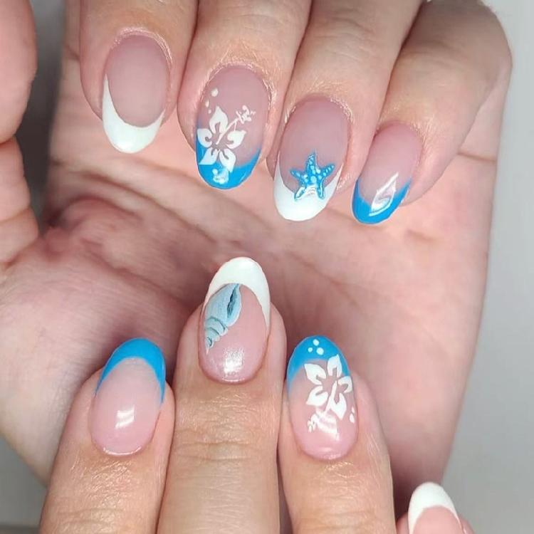 Elegante Unghia Finta Floreale Gradiente Blu Bianco Plastica Glitterata Press On Unghia Manicure Rapida Fai-da-te Per Evento Nuziale