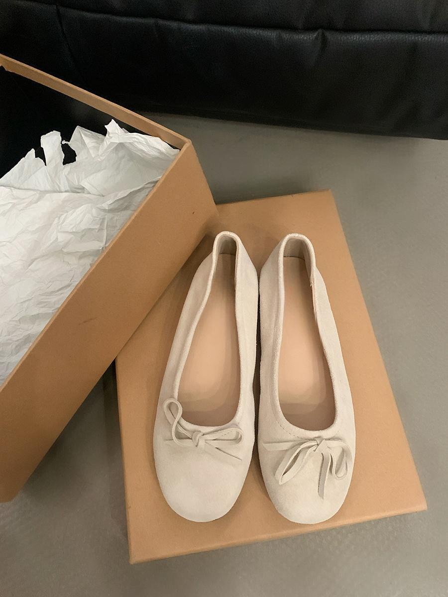 

Французские замшевые балетки с бантом женские весна 2024 новые нежные туфли на одной педали с мягким носом и плоской подошвой прилив 40